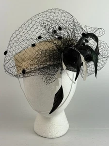Black& Cream Fascinator Hat Feather Veil Flower Headband Birdcage Fishnet Chic - Picture 1 of 3