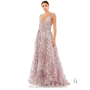 Mac Duggal Lace Floral Pleated A-Line Gown size 10 NEW $598 - Picture 1 of 14
