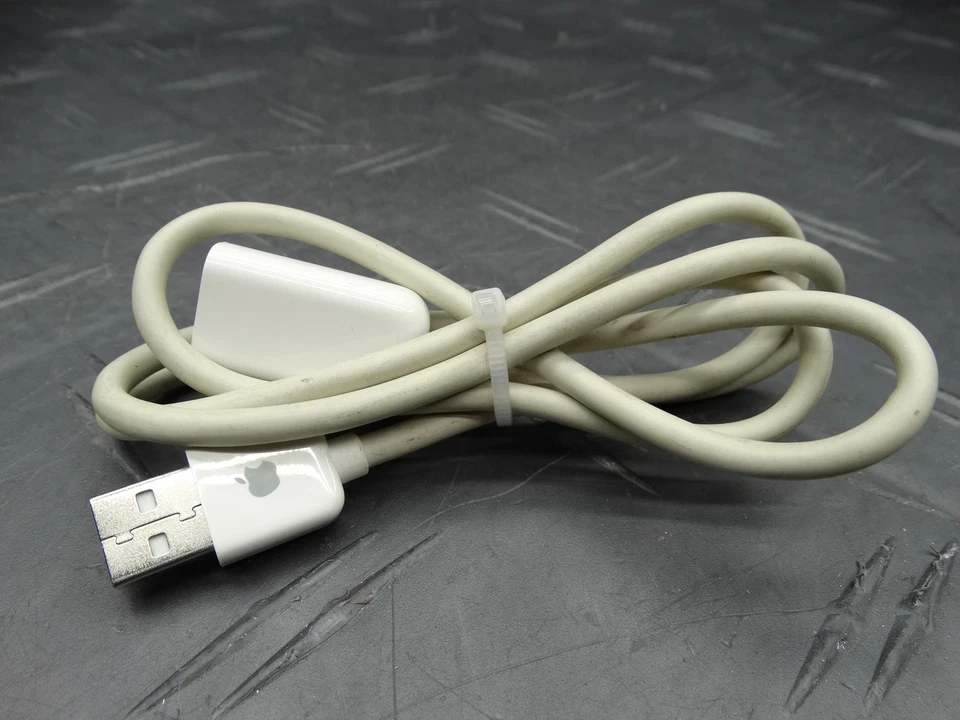 Apple USB Extension Cable 3ft Cord White Authentic Vintage - Image 1 of 3