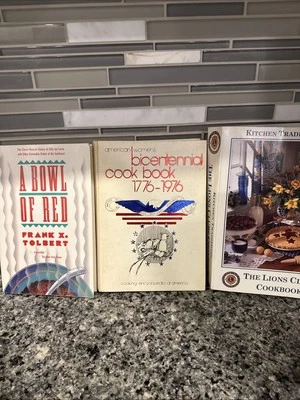 Lot Of 3 American Women's Bicentennial Cook Book 1776 Lions Club Chili Vintage - Image 1 of 4