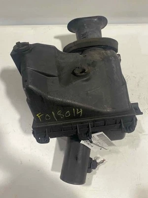 Used Air Cleaner Assembly fits: 2009 Nissan Titan  Grade A - Image 1 of 4