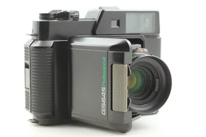 【Near MINT w/ Hood】 Fuji Fujifilm Fujica GS645 Pro 6x4.5 Film Camera from JAPAN - Picture 1 of 24
