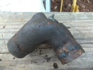 Case 430 Tractor G148 Gas Engine Lower Radiator Water Tube VT526 - Picture 1 of 3