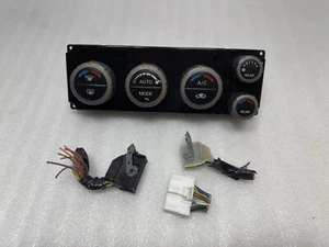05-07 Infiniti QX56 Nissan Armada A/C Heater Climate Control 27500-ZC400 READ - Picture 1 of 11