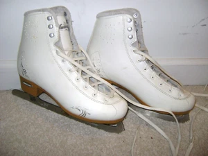 Patines de hielo Bladerunner Aurora blancos para mujer talla 10 - Imagen 1 de 13