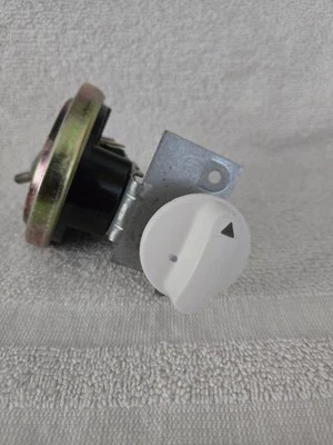 Interruptor de presión de nivel de agua para lavadora Maytag de cuidado confiable P# 22001656 Foto 1 de 4