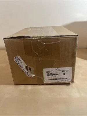 Conjunto de pinza original Subaru 26692XA00C NUEVO EN CAJA STOCK ANTIGUO Todo Tribeca Foto 1 de 2