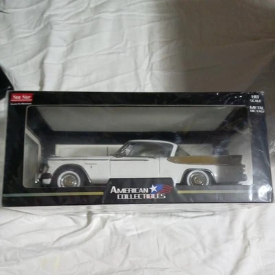 Sunstar 1/18 Studebaker Golden Hawk 1957 Arctic White Diecast sellado Foto 1 de 4
