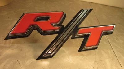 NOS MOPAR RT NAME PLATE EMBLEM PN 2786711 1968 DODGE CORONET R/T GRILL - Image 1 of 3