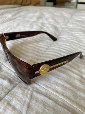 Gafas de sol Versace Vintage Medusa impecable estado mod 372 Foto 1 de 4