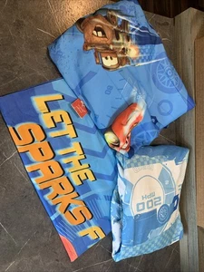 Disney Pixar Cars Twin Sheet Set Flat, Fitted, Pillowcase Kids Bedding Material - Picture 1 of 2