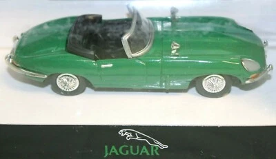 NEW RAY TOYS CITY CRUISER COLLECTION 1961 JAGUAR "E" CABRIOLET IN ORIG BOX 2002 - Image 1 of 2