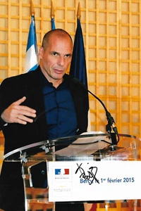 Autógrafo Yanis Varoufakis firmado 20x30 cm imagen - Imagen 1 de 1