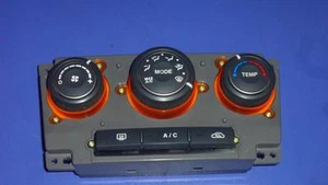 Air Conditioning Control Unit Kia Carens III 3 - Picture 1 of 1