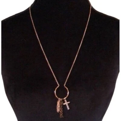 Collar con dije de oro BCBGeneration nuevo con etiquetas Foto 1 de 4