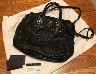 Auténtico bolso de hombro Prada para mujer BN1336 Gaufre de cuero napa Nero $3300 Foto 1 de 4