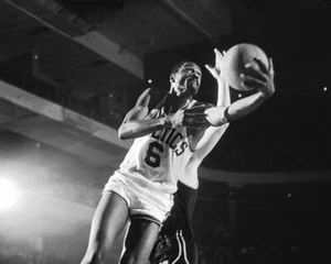 Bill Russell Boston Celtics B&W  8x10 Photo - Picture 1 of 1