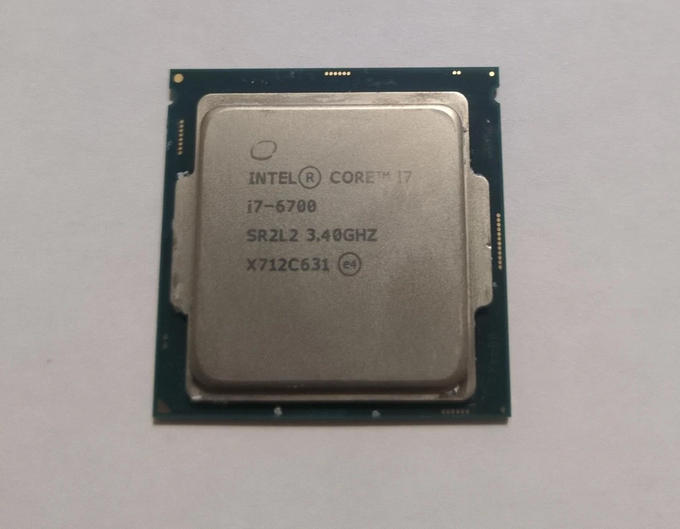 Procesador Intel Core i7-6700 (3,40 GHz, 4 núcleos, LGA 1151) - SR2L2 Foto 1 de 1