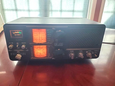 Vintage Realistic DX-200 5-Band Shortwave Ham Radio Communication Receiver Works - Image 1 of 4