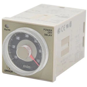 H3CR-H8L Omron 240V Timer a stato solido di spegnimento -SA - Foto 1 di 2