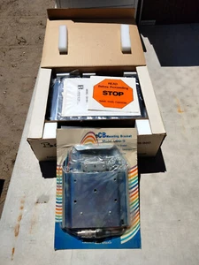 BOMAN CB-950 Deluxe 40 Channel AM/SSB Mobile Transceiver + Bracket UPO-9 NOS - Picture 1 of 14