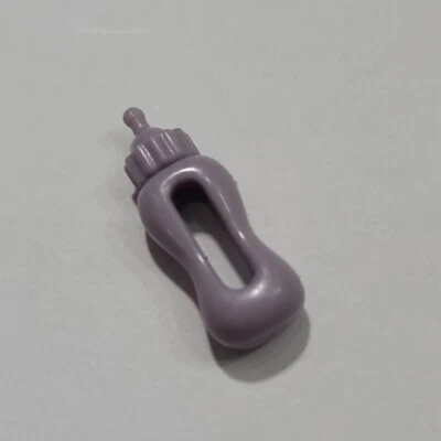 BIBERÓN BARBIE GRIS CLARO AGUJERO MEDIO SOLO DIORAMA MUÑECA JUEGO ACCESORIOS Foto 1 de 2