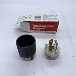 Pass & Seymore PSL715-P Turnlok Plug    - Picture 1 of 3