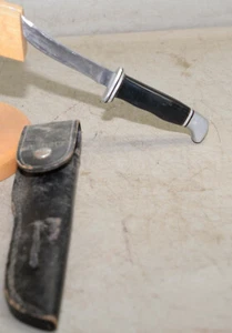 Vintage Buck model 118 made in  USA hunting fixed blade knife original sheath - Picture 1 of 7