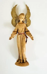 Vintage 1983 Fontanini Standing Angel Nativity Piece Depose Italy - Picture 1 of 3