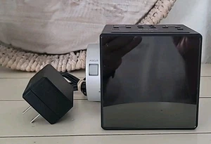 Sony ICF-C1PJ Projector Clock Radio – USB Charger, Dual Alarm, Nature Sound - Picture 1 of 10