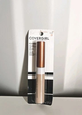 Covergirl Clean Invisible Concealer Color 125 Light Pale Normal Skin - Image 1 of 2