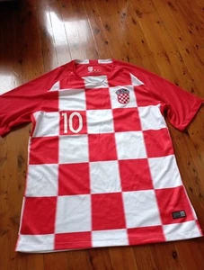MODRIC #10 Croatia Football Jersey Shirt Mens XL - Picture 1 of 3