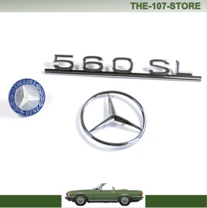 MERCEDES W107 R107 560SL SET EMBLEMI STELLA SCRITTA MARCHIO - Foto 1 di 1