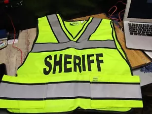 Blauer Yellow Breakaway Safety Vest Size Small/ Medium - Picture 1 of 2