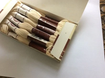 DMC Fil Coton pour Tapissière 11 Skeins Colour Ecru - Image 1 of 4