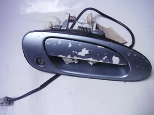 1996 HONDA ACCORD PASSENGER RIGHT FRONT EXTERIOR OUTSIDE DOOR HANDLE OEM 94-97 - Picture 1 of 6
