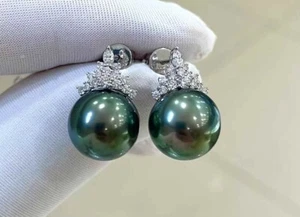Collection Aurora peacock 12mm Tahitian Pearl 18K SOLID GOLD Diamond Earrings - Picture 1 of 3