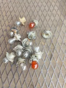 Bases de lámpara para luces traseras (cartuchos) para mw e28 - Imagen 1 de 5