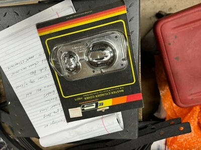 mr gasket chrome master cylinder cover #4571 - Image 1 of 2