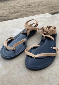 Amanu The Lamu Nude Wildleder Tie Flache Sandalen Schwarze Sohle Gr. 39 Made In Italy - Bild 1 von 12