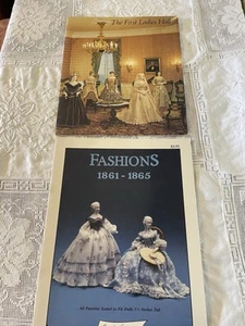 2 Booklets Fashion Miniature For Dollhouse Dolls - Bild 1 von 7