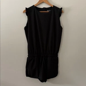 Albion Fit Ruffle Sleeve Romper Drawstring Waist Wrinkle Free Black Size M - Picture 1 of 16