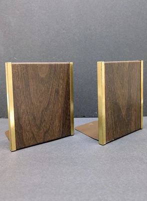 Sujetalibros MCM VINTAGE latón y imitación madera nogal metal mediados de siglo Foto 1 de 4