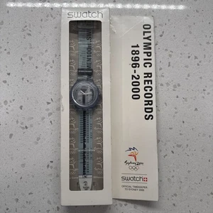 Reloj Swatch 2000 GK324 Sydney Olympic Records Hombres 100m Sprint-Necesita batería nueva - Imagen 1 de 5