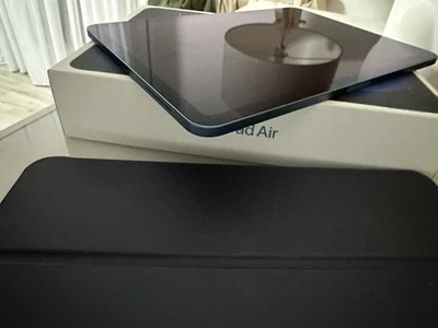 Apple iPad Air 5 Gen 256GB Blau .Wi-Fi, 10,9 Zoll, M1 mit OVP TOP SEHR GUT - Bild 1 von 4