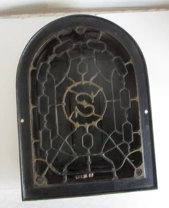 Antique Victorian Decorative Cast Iron Floor Register - Picture 1 of 7