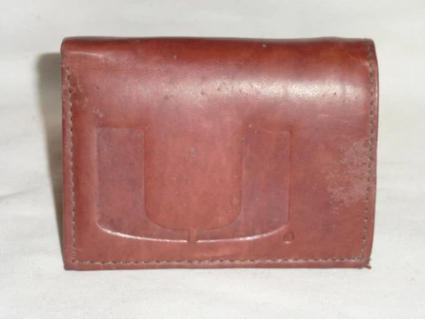 MIAMI HURRICANES  Leather TriFold Wallet   NEW   dkb z ins  --sd Cover