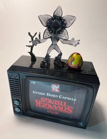 Stranger Things Upside Down Capsule RARE Clear Demogorgon Super Collectible! Cover