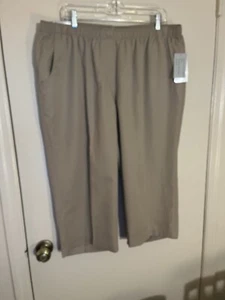 Women’s ALIA Plus Khaki Capri Relaxed Fit Side Pockets Elastic Waist Sz 20 W - Picture 1 of 6