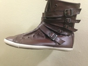 Women CONVERSE LEATHER Size 8 New - Picture 1 of 6
